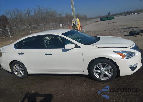 2015 Nissan Altima 2.5/2.5 S/2.5 Sl/2.5 Sv z USA, uszkodzony, nr VIN 1N4AL3AP6FC583826